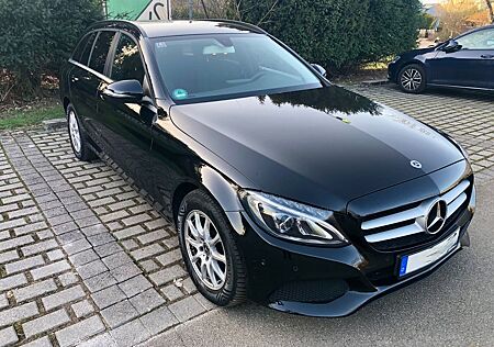 Mercedes-Benz C 200 d T Autom. -