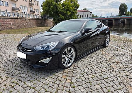 Hyundai Genesis Coupe Lift VOLL VOLL