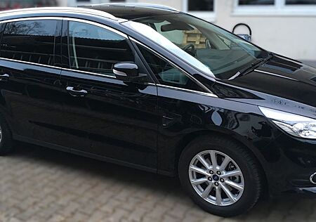 Ford S-Max 1,5 EcoBoost Titanium
