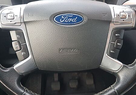 Ford S-Max 1,6 TDCi 85kW DPF Titanium
