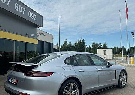 Porsche Panamera 4 Gen. 971