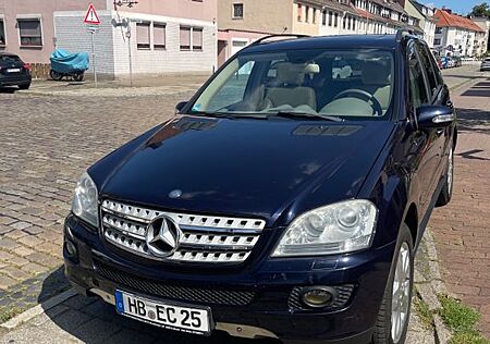 Mercedes-Benz ML 320 CDI 4MATIC -