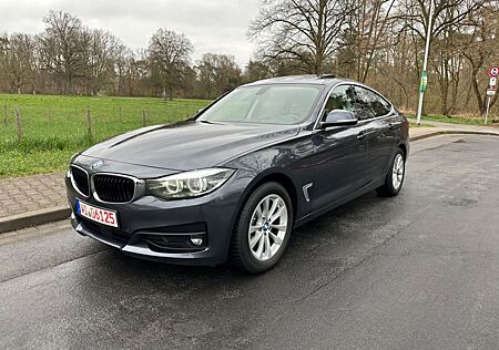 BMW 3er 320d Gran Turismo *LEDER - NAVI - LED - PANO*