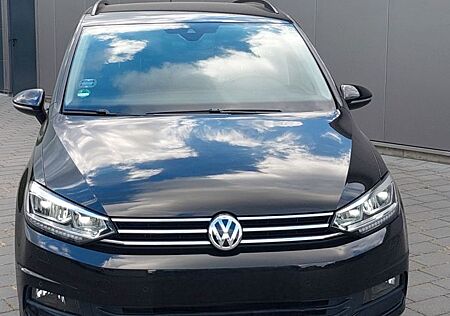 VW Touran Volkswagen 2.0 TDI DSG Comfortline
