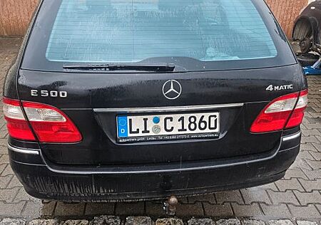 Mercedes-Benz E 500 4MATIC T AVANTGARDE Avantgarde