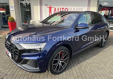 Audi SQ8 TFSI quattro - LED, 22', Pano, AHK, SZ
