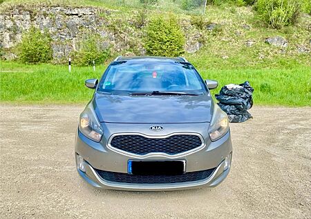 Kia Carens 1.7 CRDi 136PS Dream Team Edition Dre...