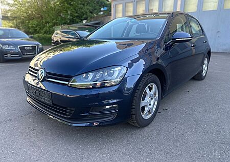 VW Golf Volkswagen VII Lim. Highlight*Kamera*Leder*LED*Xenon