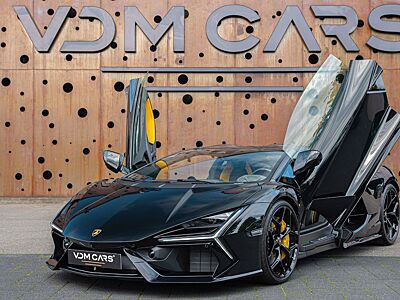 Lamborghini Revuelto 6.5 V12 *NEW CAR *AVAILABLE*BI COLOR
