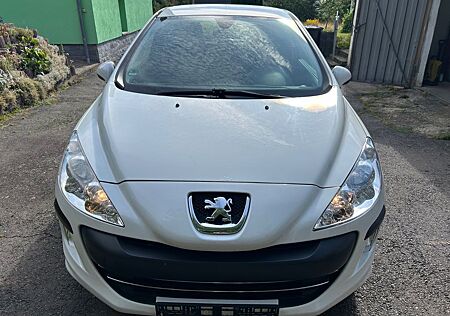 Peugeot 308 Filou 95 VTi Filou