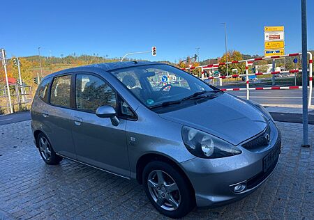 Honda Jazz gebraucht kaufen Honda Jazz 1.2 ES,176.000KM, Klima,Euro 4