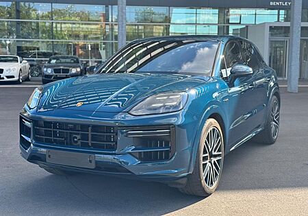 Porsche Cayenne Turbo E-Hybrid SportDesign PCCB PDCC