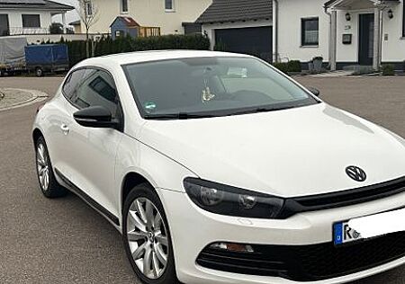 VW Scirocco Volkswagen 2.0 TDI -