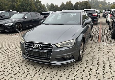 Audi A3 2,0 TDI AUTOMATIK Limousine ambition
