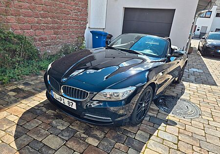 BMW Z4 sDrive23i - geplegtes Alltags-Cabrio