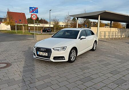 Audi A4 Avant 35 TDI S-Line