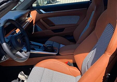 Porsche 992 911 Turbo S Cabriolet HERITAGE DESIGN*SPORT