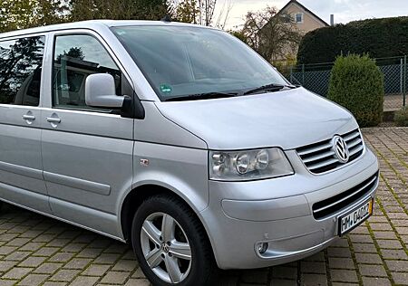 VW T5 Multivan Volkswagen united