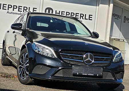 Mercedes-Benz C 200 C 200d T Avantgarde >Night< LED+MEMORY+ACC+KAMER