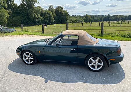 Mazda MX-5 1.6 -