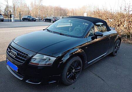 Audi TT Roadster 3.2 quattro Mokassin Vollausstatung