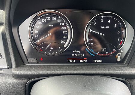 BMW 218i Active Tourer.Advantage.LED.Navi.Teilleder