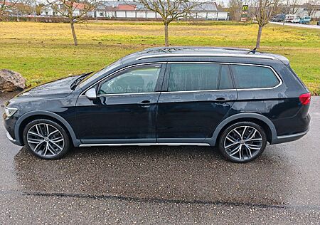 VW Passat Variant Volkswagen Alltrack BMT/Start-Stopp 4M - VOLL - 8 x ALU