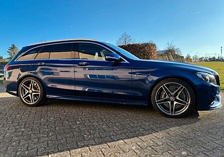 Mercedes-Benz C 63 AMG Mercedes-AMG C 63 T Mercedes-AMG
