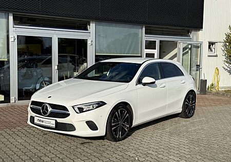 Mercedes-Benz A 180 136PS Automatik LED Klimaauto Sitzheiz PDC