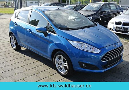 Ford Fiesta Titanium PDC Sitzheizung...