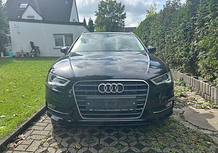 Audi A3 1.2 TFSI Ambiente Sportback Ambiente