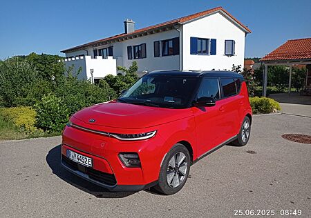 Kia Soul e- 64 kWh / 150 kW