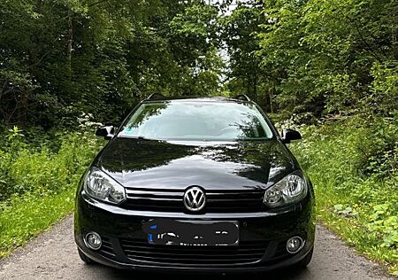 VW Golf Volkswagen 1.2 TSI MATCH Variant MATCH