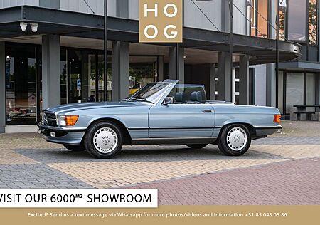 Mercedes-Benz SL 300 SL (R107)