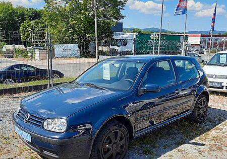VW Golf Volkswagen 1.4 Special Zahnriemen:NEU "TÜV:NEU"