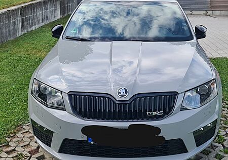 Skoda Octavia 2.0 TSI RS 230 Combi RS