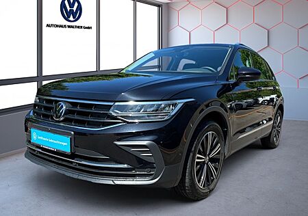 VW Tiguan Volkswagen Active