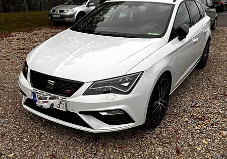 Seat Leon 2.0 TSI ST CUPRA 300