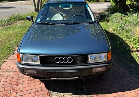 Audi 80