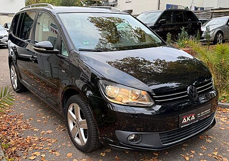 VW Touran Volkswagen 1.6 TDI Life DSG|7-SITZE|PANO|NAVI
