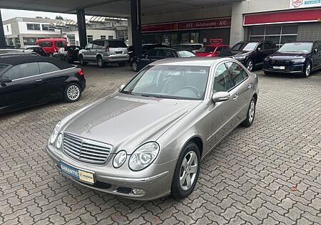 Mercedes-Benz E 220 gebraucht kaufen Mercedes-Benz E 220 E220CDI-EleganceLim-Aut-Klimaaut-Alu-PDC-VornHin