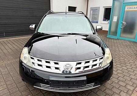 Nissan Murano Basis( Motor Ruckelt )