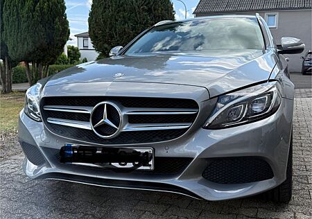 Mercedes-Benz C 220 BlueTEC T -