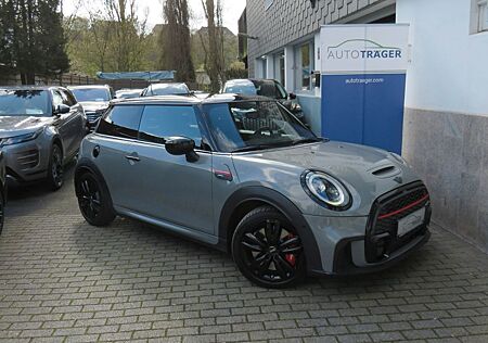 Mini John Cooper Works // Shz, R-kam, h/k, ACC