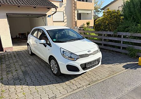 Kia Rio 1.1 CRDi Attract Attract