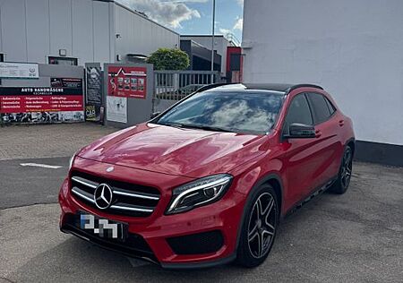 Mercedes-Benz GLA 220 d AMG Line | Panorama | Navi | Kamera