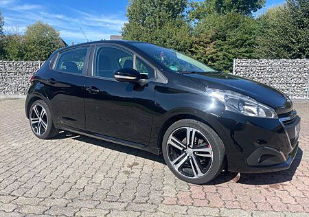 Peugeot 208 1.2 Active PureTech 82 STOP & START Active
