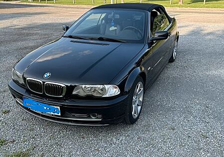 BMW 330Ci - AHK