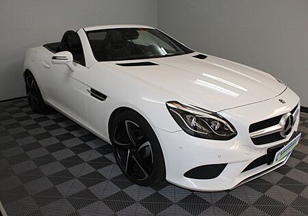 Mercedes-Benz SLC 180 Roadster MB Garant. 03-26 Serv. &TÜV NEU