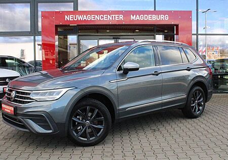 VW Tiguan Allspace Volkswagen Tiguan Allspace1.5 TSI DSG 7-Sitzer*AHK*NAVI*LED